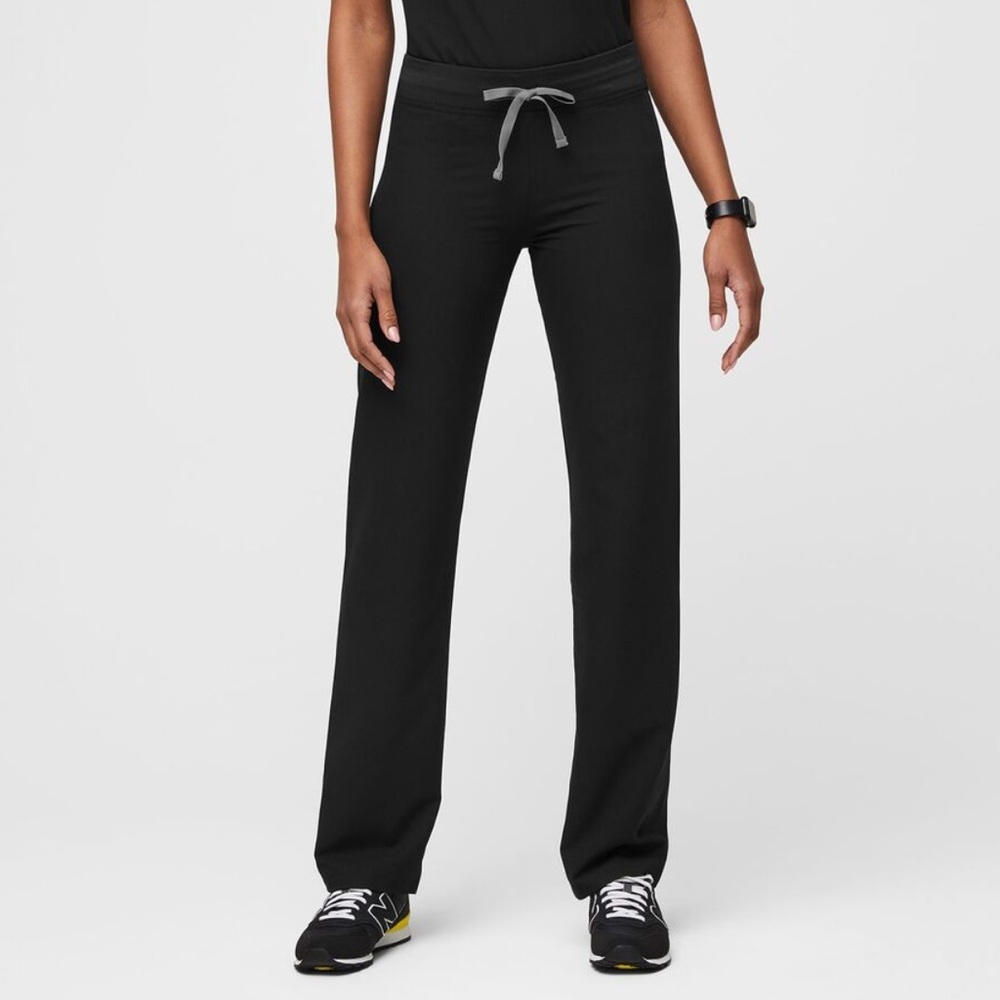 Figs Livingston Basic, Medium Petite